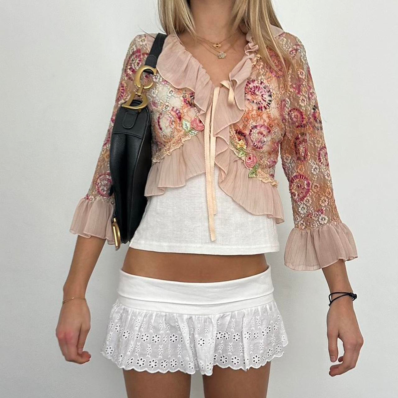 Vintage 90’s lace pattern tie up cardigan top