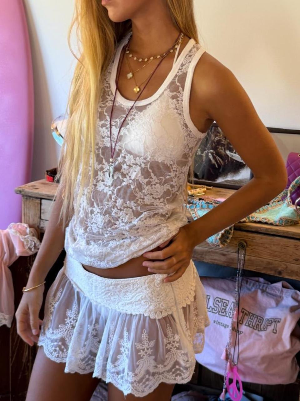 Vintage 00’s lace boho cami top