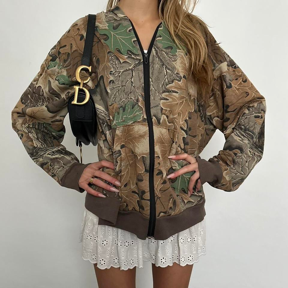 Vintage camo zip up hoodie