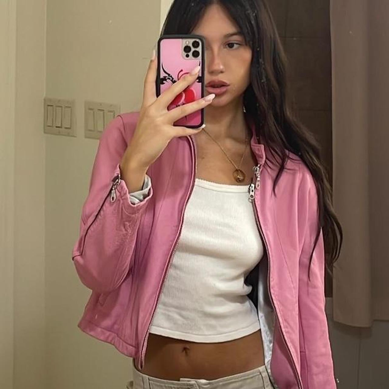 Vintage early 2000s pink leather jacket 🎀