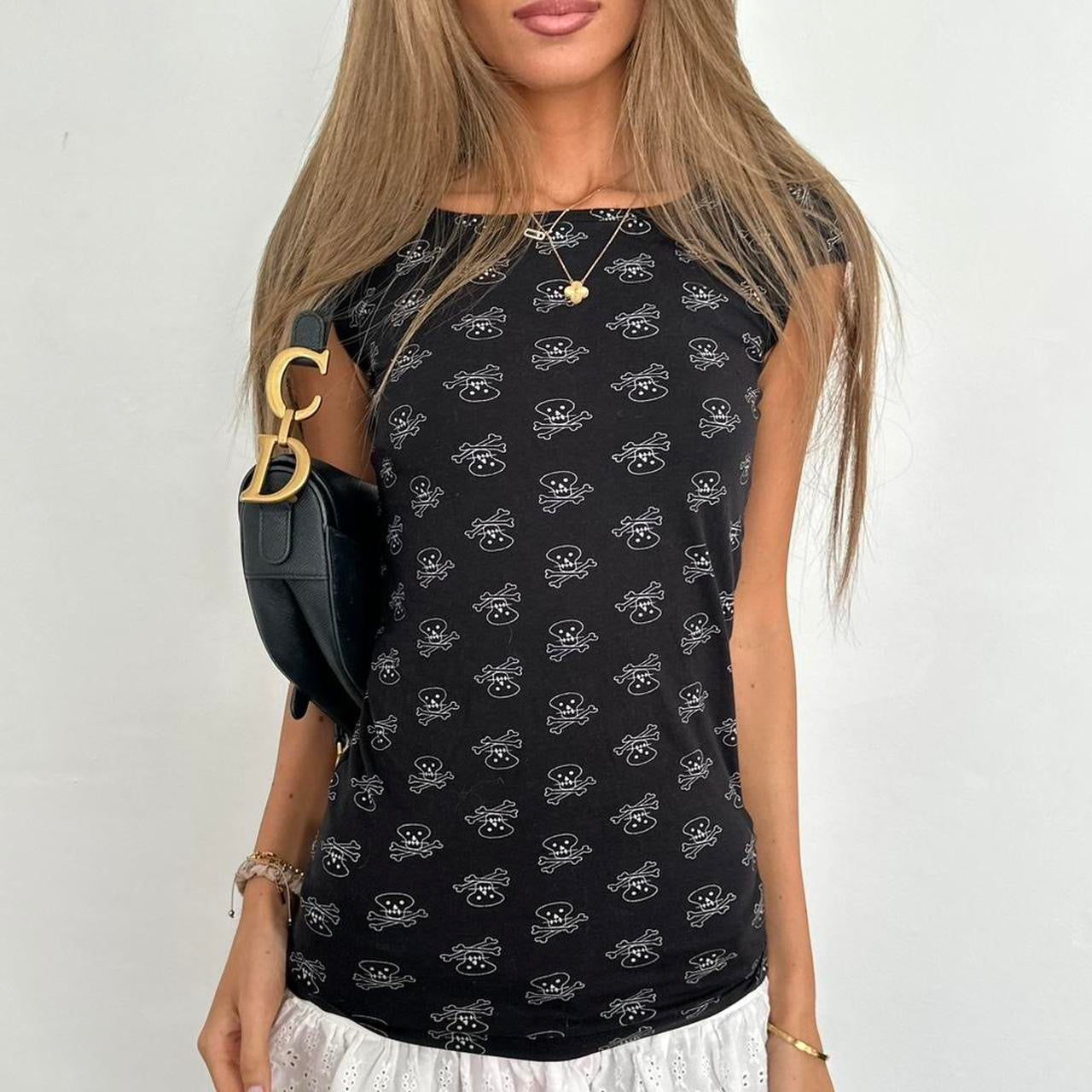 Vintage 2000’s black skull cami top