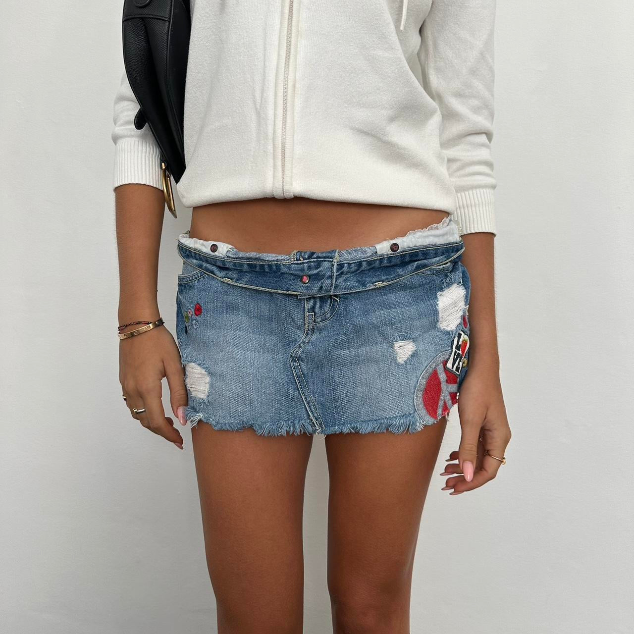 Vintage 2000’s Victoria’s Secret denim mini skirt