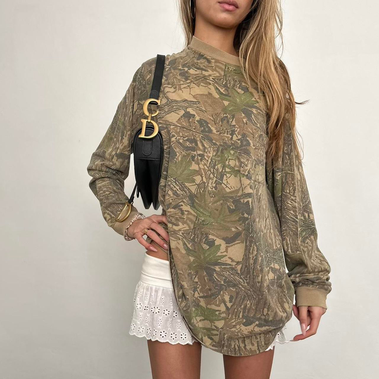 Vintage 2000’s long sleeve camouflage top