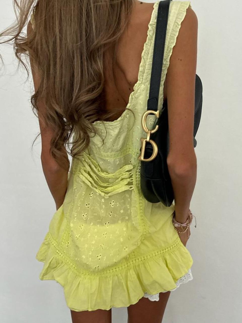Vintage 00’s yellow broderie cami top