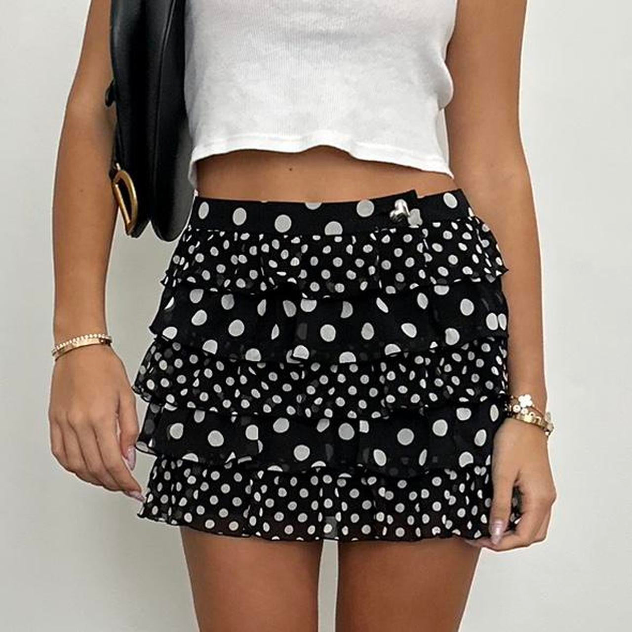 Vintage early 2000s polka dot mini skirt