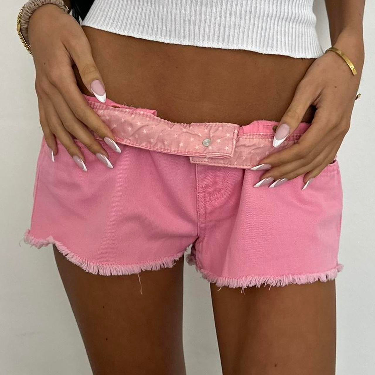 Vintage 00’s Pink denim mini shorts