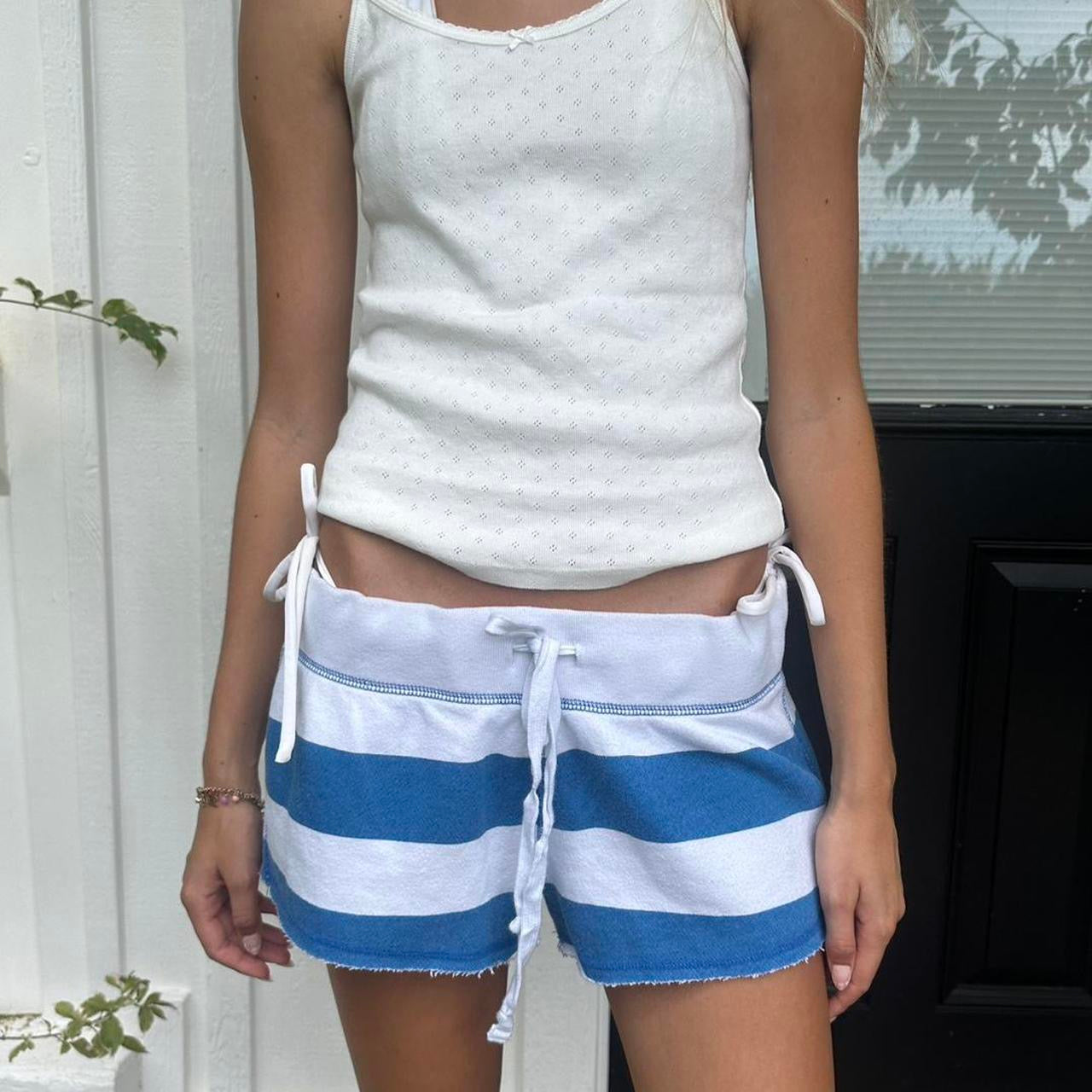 Vintage Victoria’s Secret 2000’s white & blue shorts