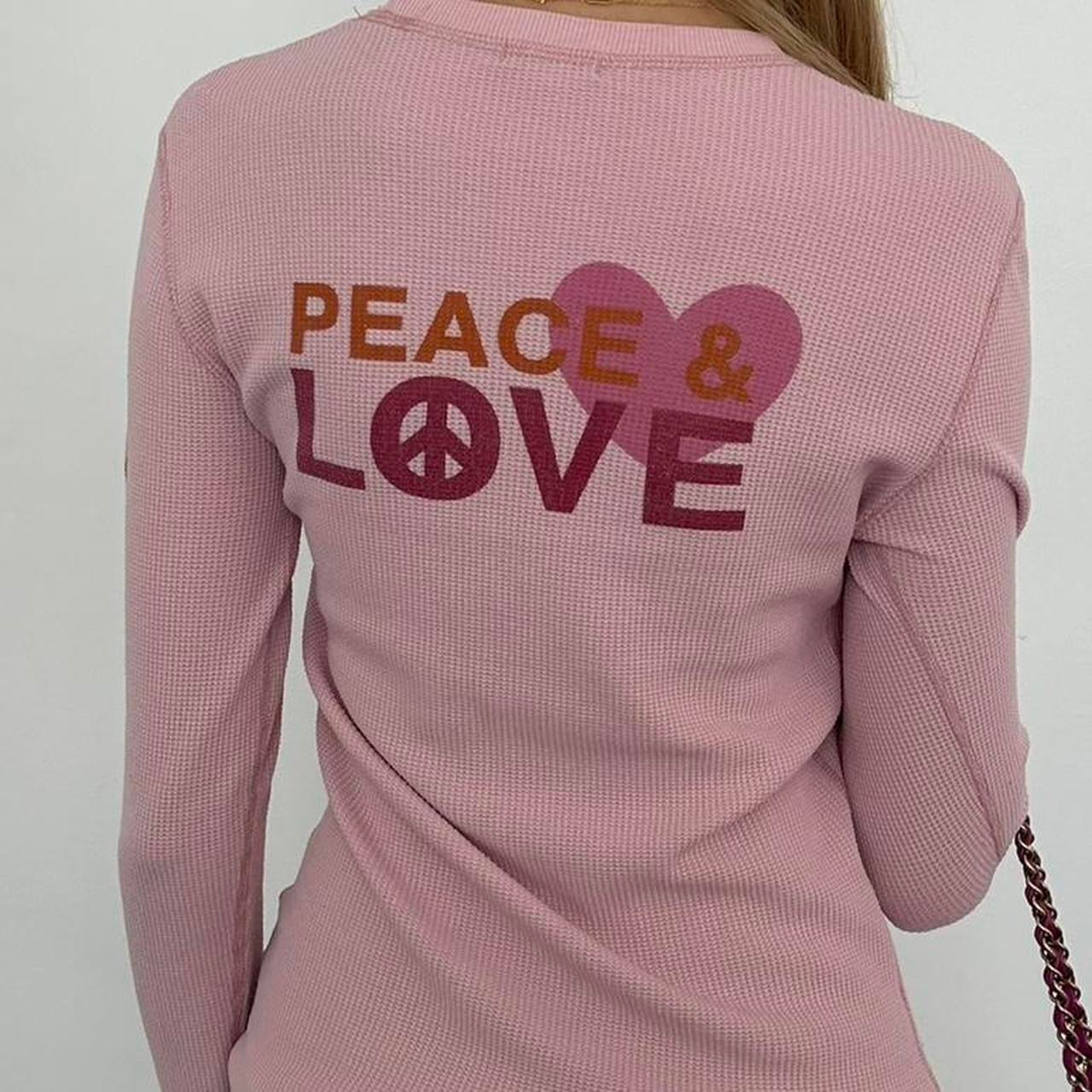 Vintage 2000’s Victoria’s Secret Peace & Love pink long sleeve top