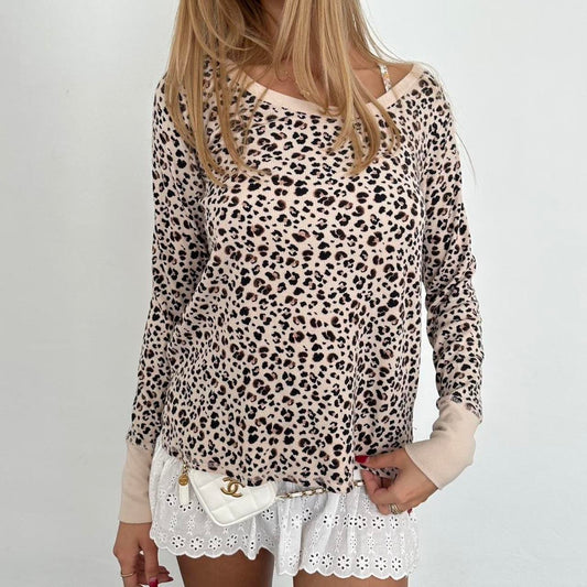 Vintage Victoria’s Secret leopard long sleeve top