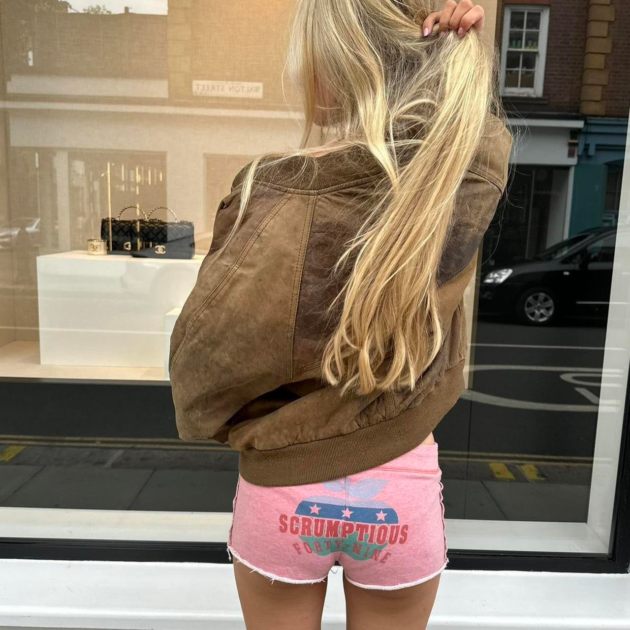 Vintage 2000’s pink Apple shorts