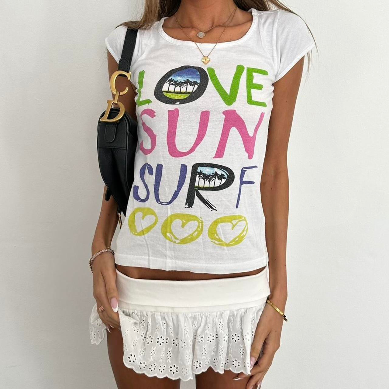 Vintage 00s love sun surf baby tee