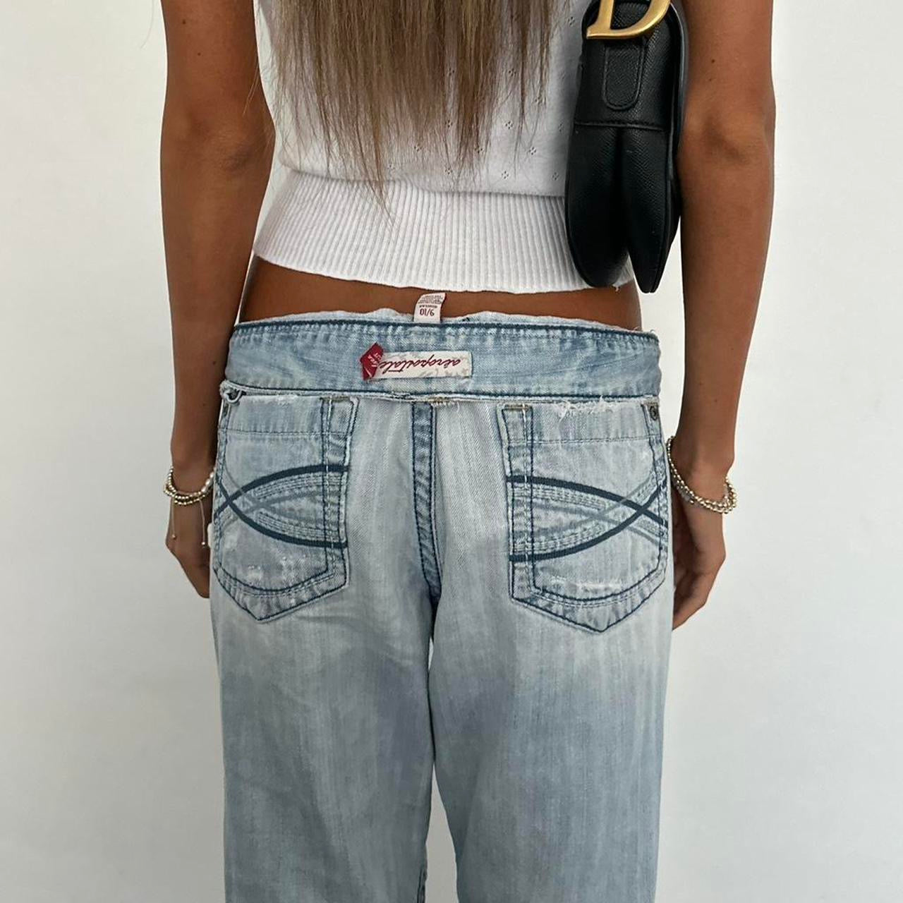 Vintage 2000’s boyfriend bootcut blue jeans