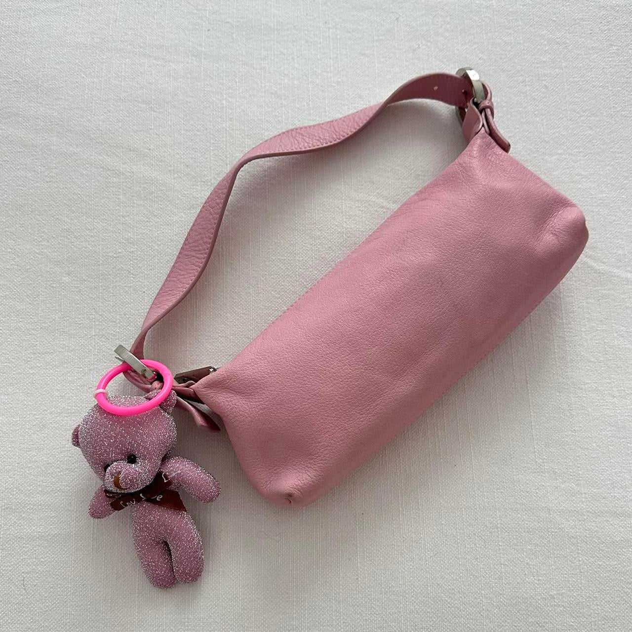 Vintage pink teddy charm bag 🍥