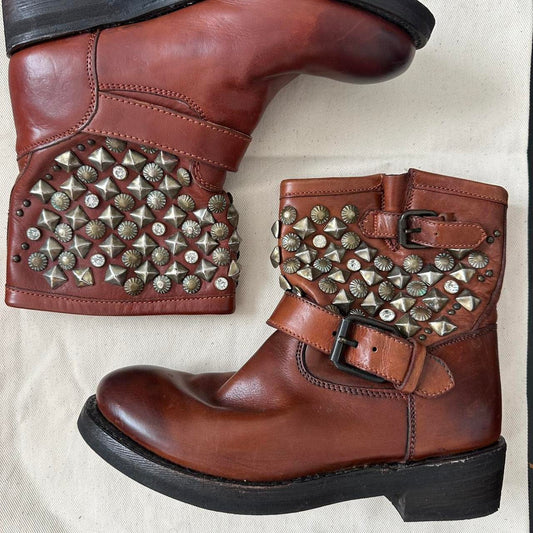 Vintage brown studded genuine leather boots