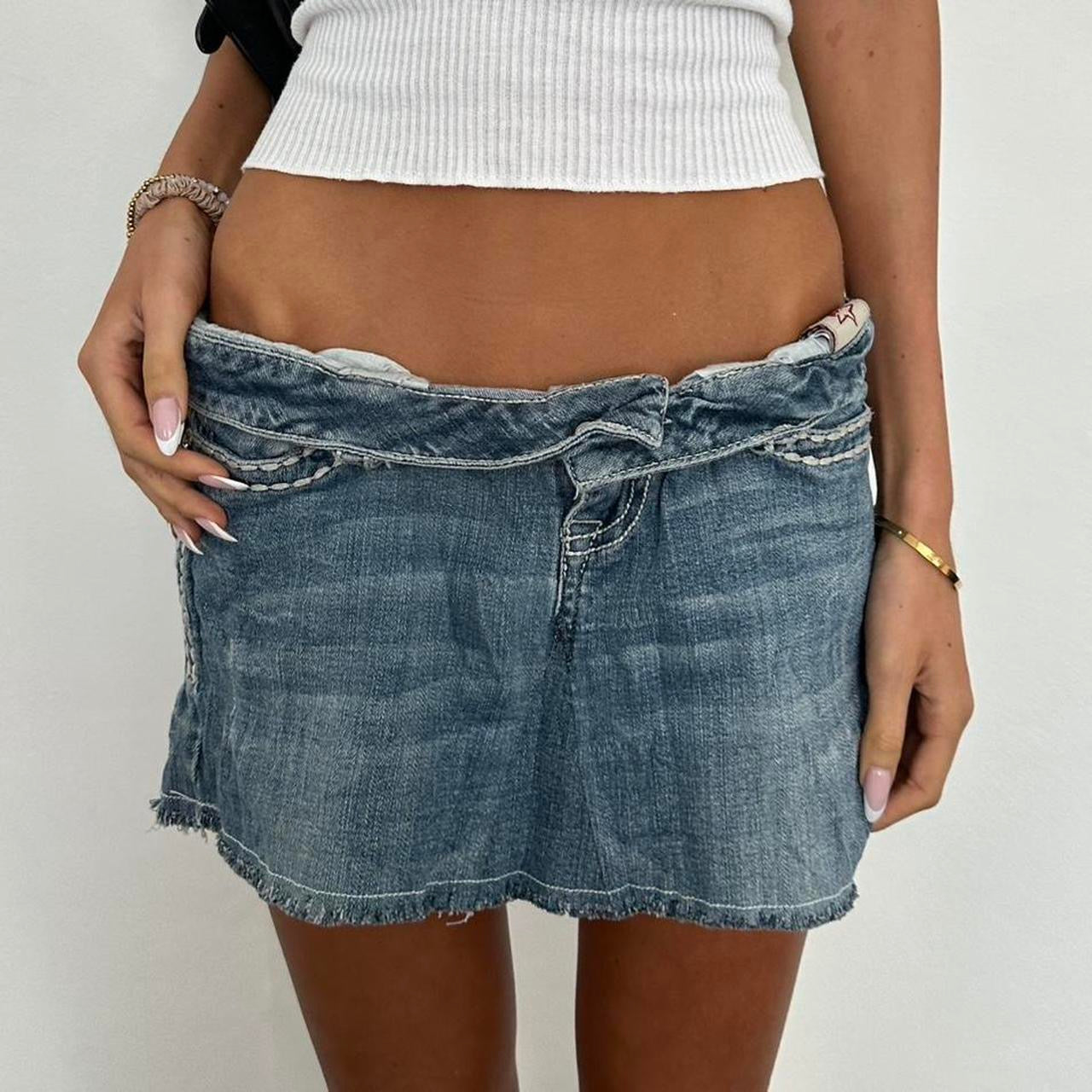 Vintage 90’s cross patch denim mini skirt