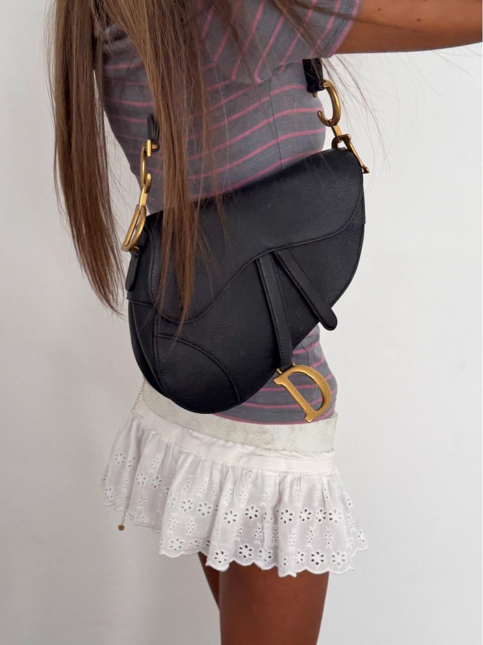 Vintage 00’s grey and pink stripe button top