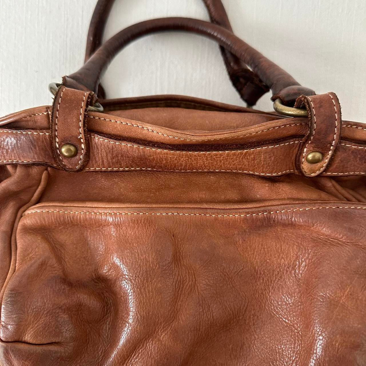 Vintage brown genuine leather bag