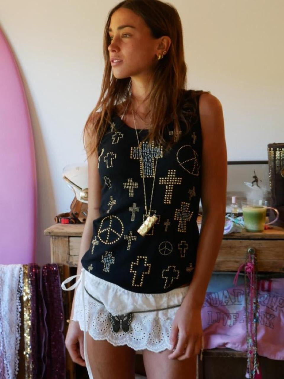 Vintage 00’s cross and peace signs studded black tank top