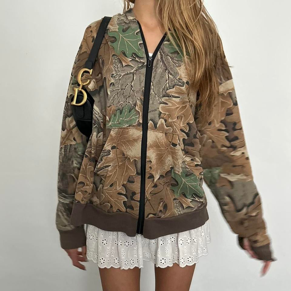 Vintage camo zip up hoodie