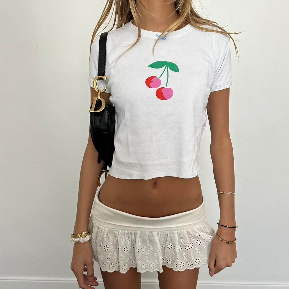 Vintage 90’s cherry baby tee