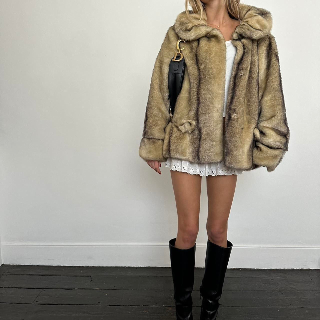 Vintage 2000’s brown & tan faux fur jacket