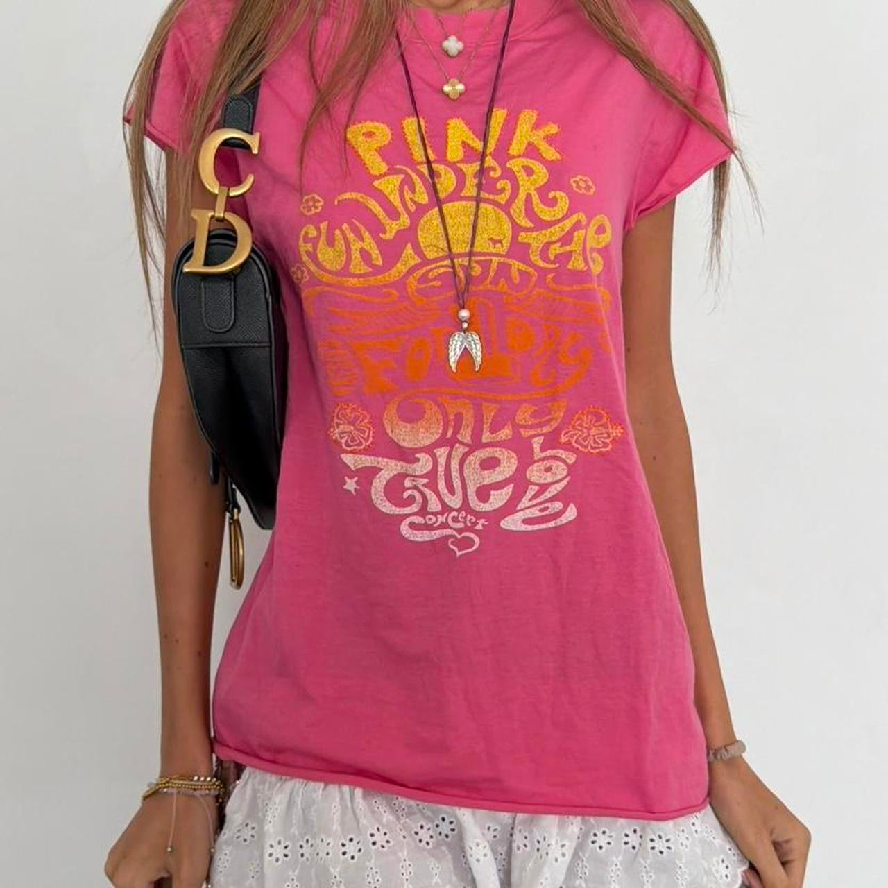 Vintage 2000’s Victoria’s Secret pink sunset tee