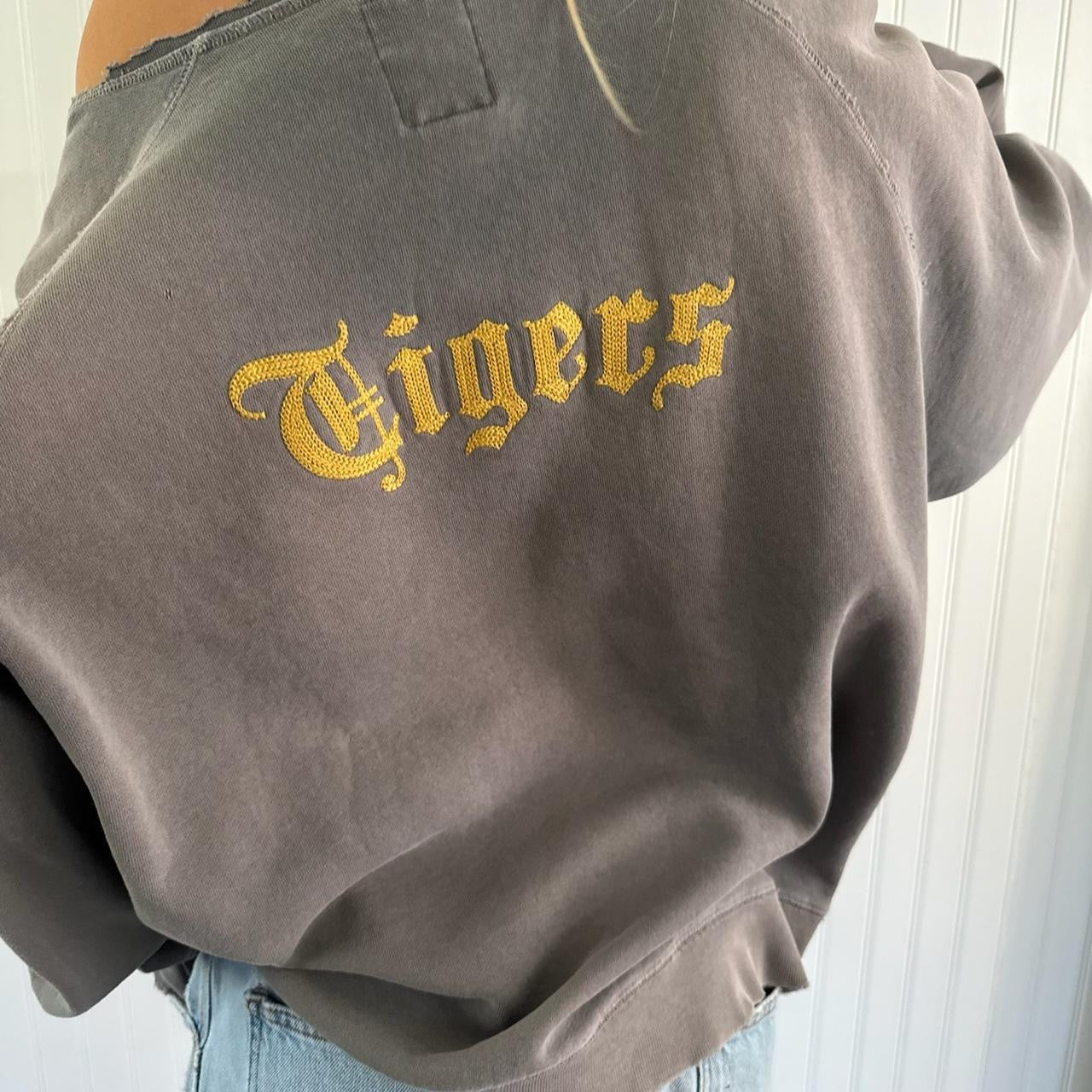 Vintage 90’s rare distressed sweatshirt