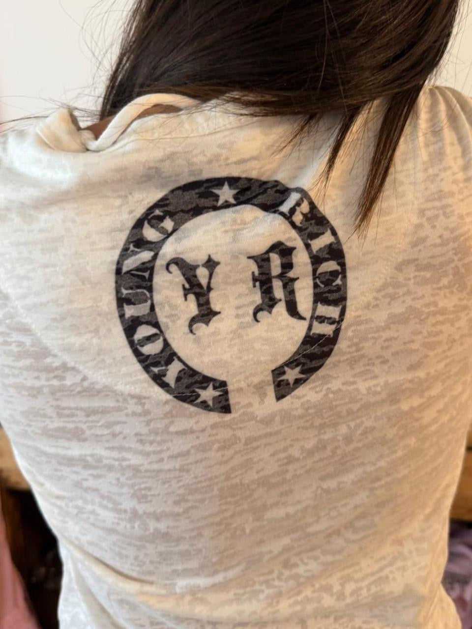 Vintage 00’s Young and Rich graphic cross top