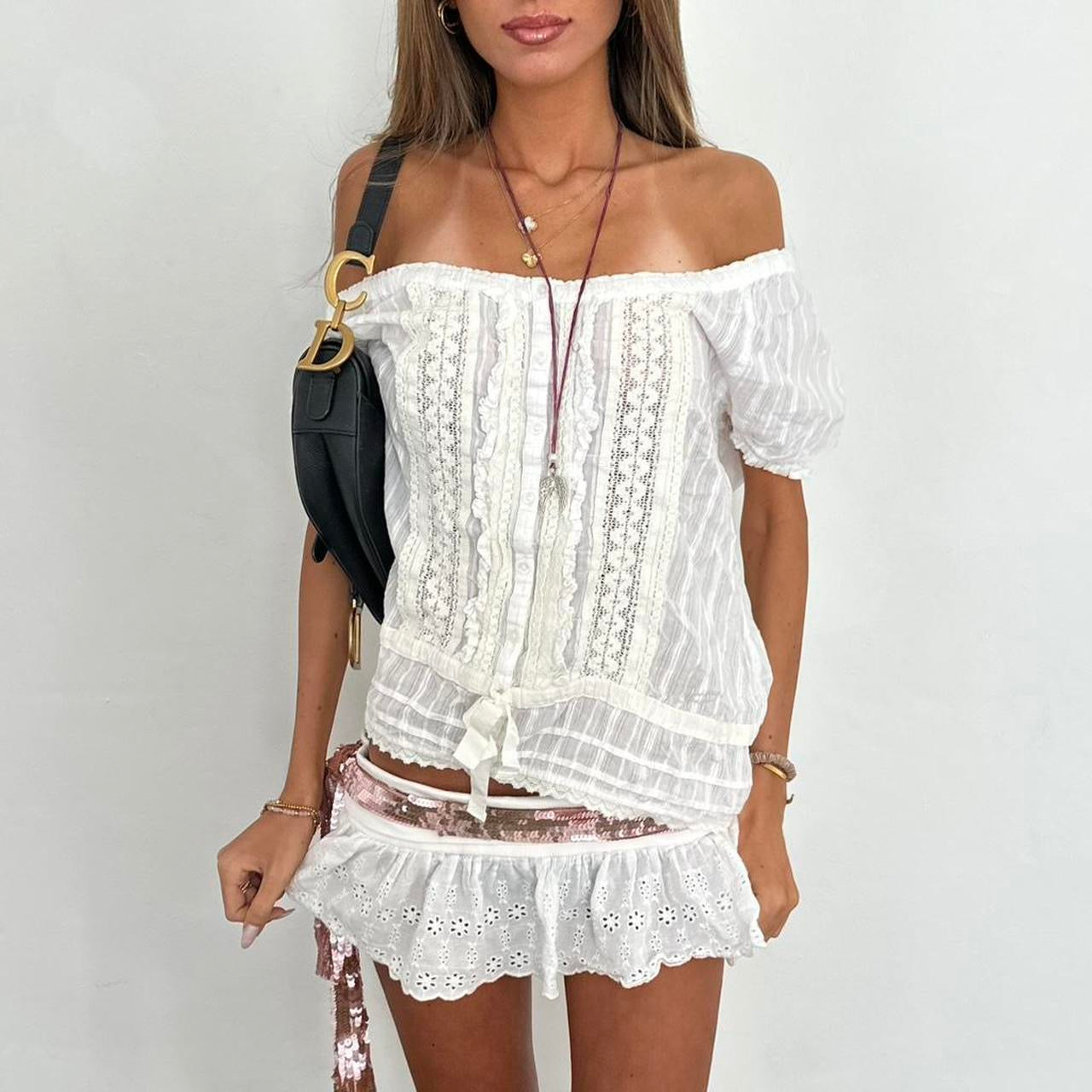 Vintage 00s white boho lace top