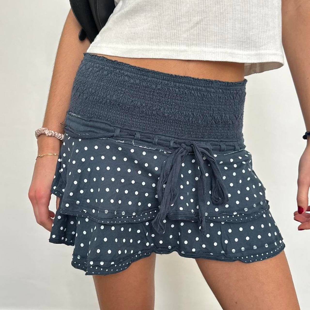 Vintage 2000s navy polka dot mini skirt