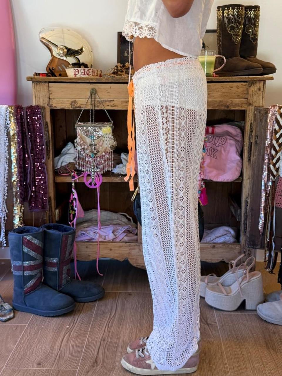 Vintage 00’s Victoria’s Secret white boho lace knit pants
