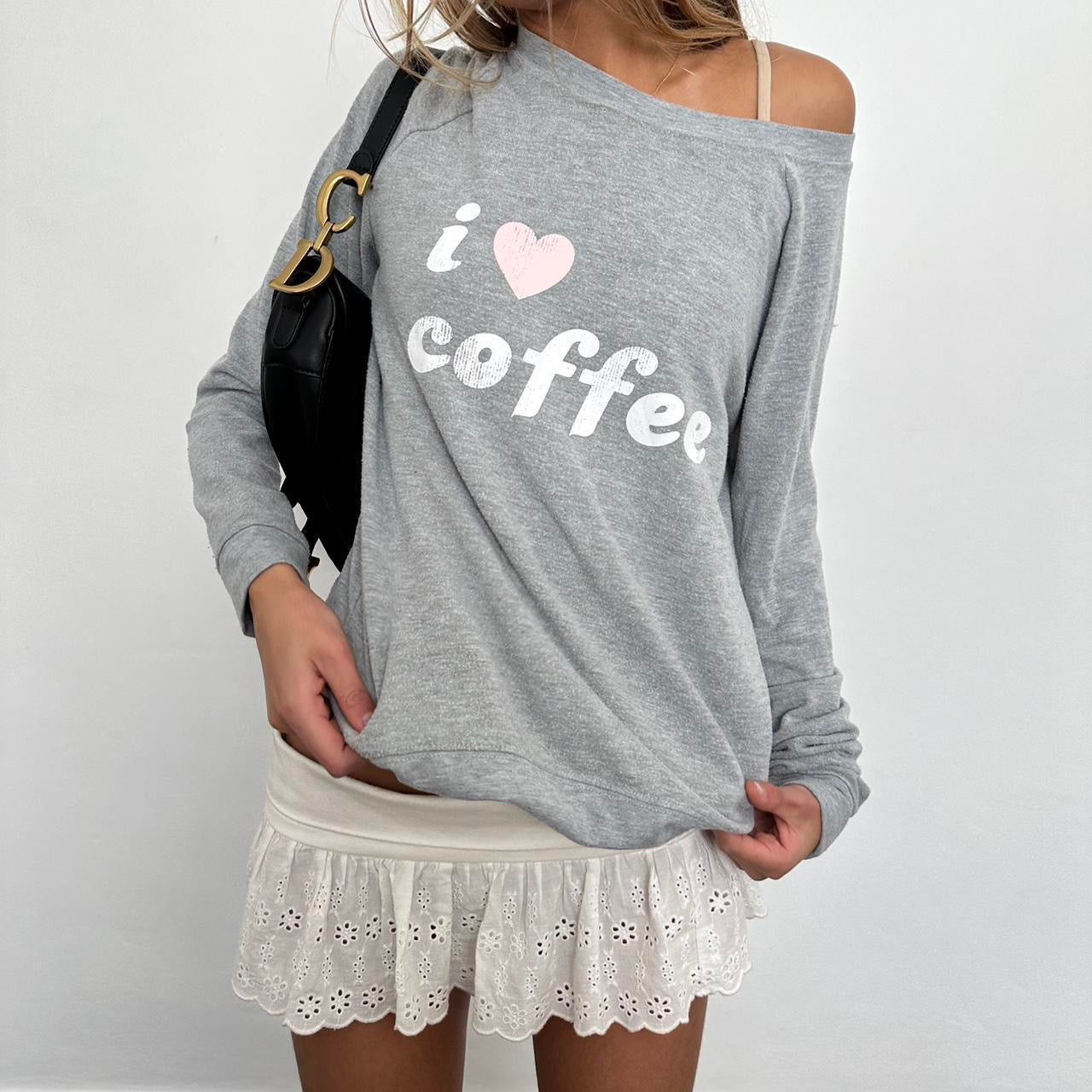 Vintage 2000’s I heart coffee slogan sweater