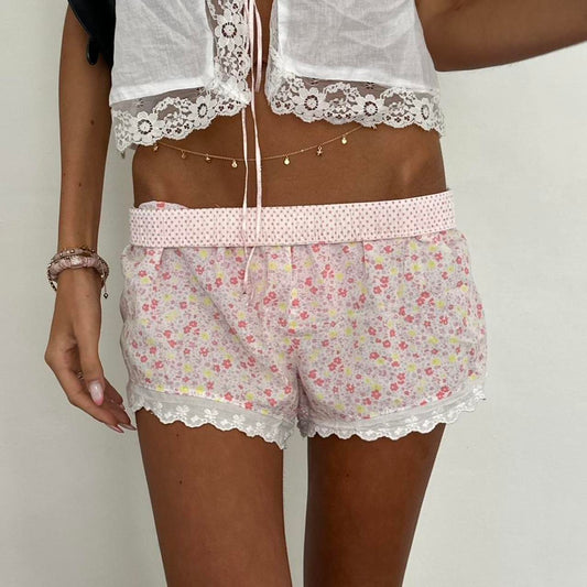Vintage 2000’s Victoria Secret pink floral print shorts