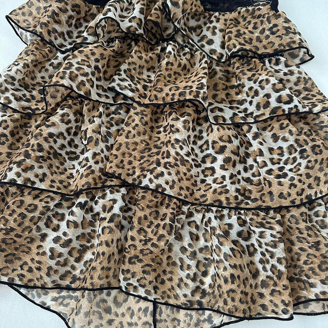 Vintage 90’s leopard ruffle mini dress / top 🐆