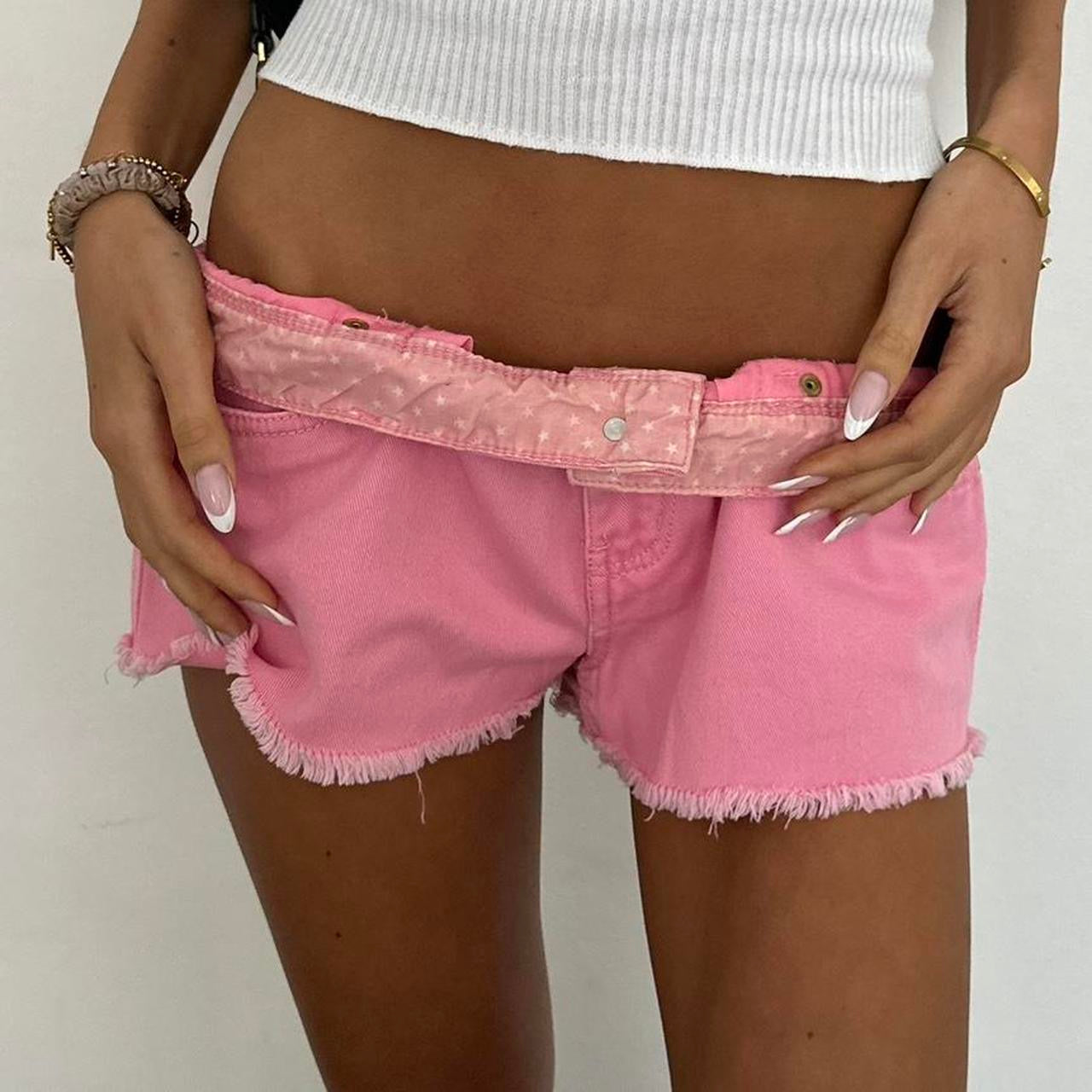 Vintage 00’s Pink denim mini shorts