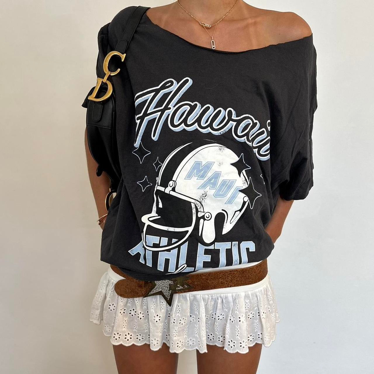 Vintage Hawaii athletic off the shoulder tee