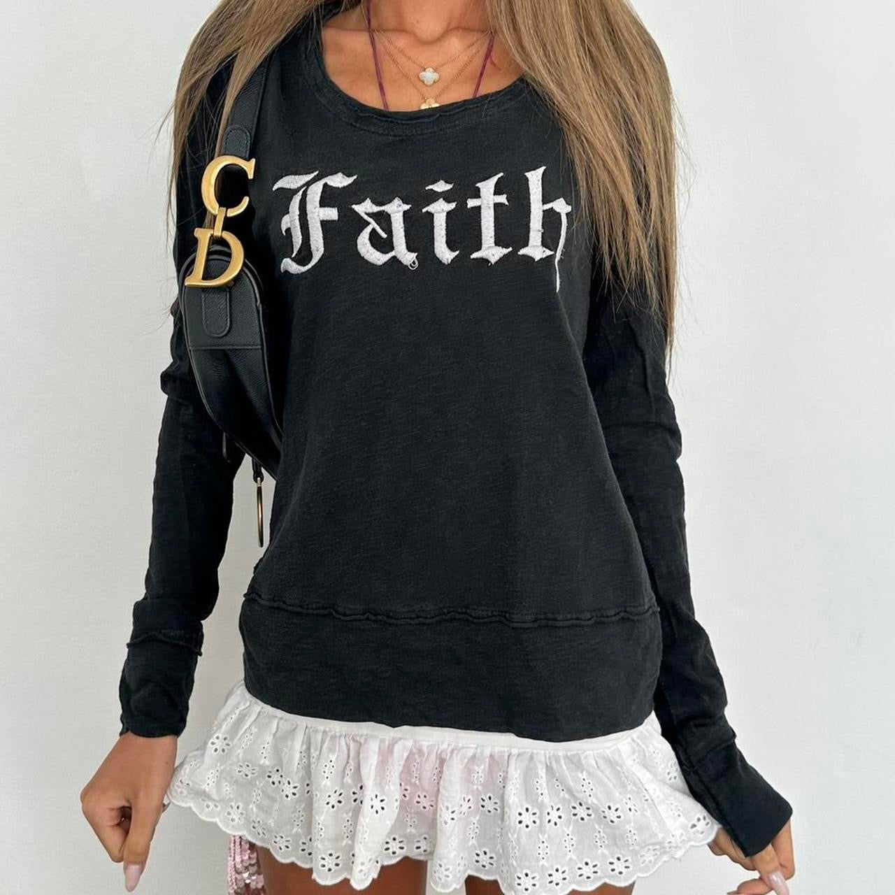 Vintage 00s Faith script graphic long sleeve top