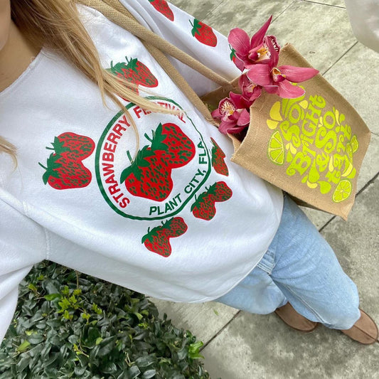 Vintage rare strawberry sweatshirt  🍓