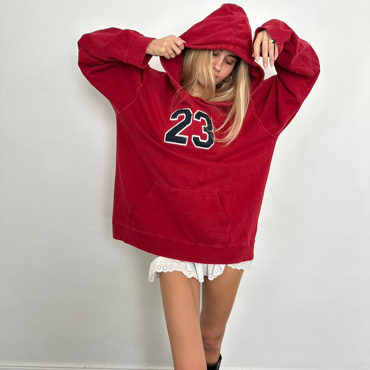 Vintage 90’s 23 red hoodie ❣️❣️