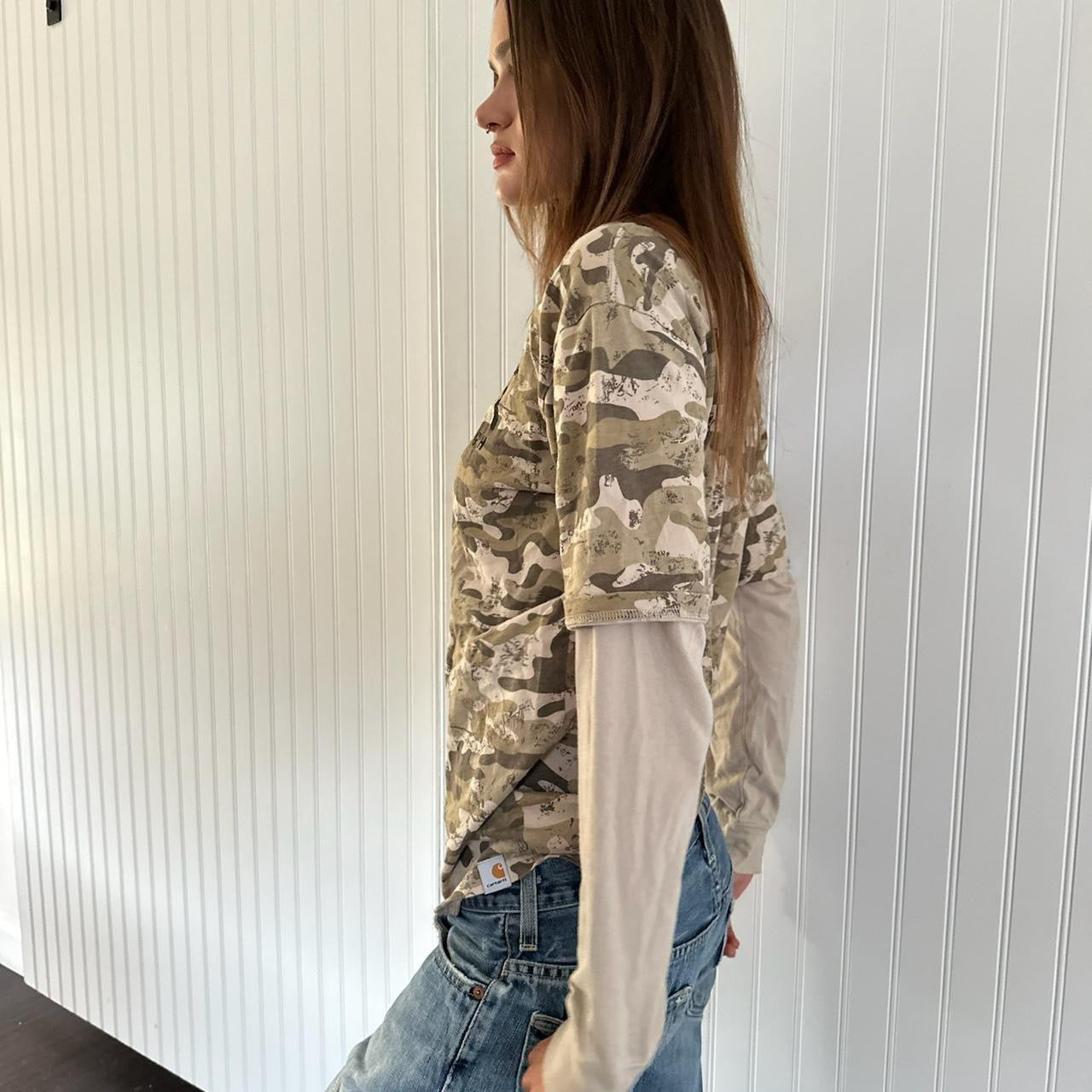 Vintage 90’s Carhartt long sleeves camouflage top 💗