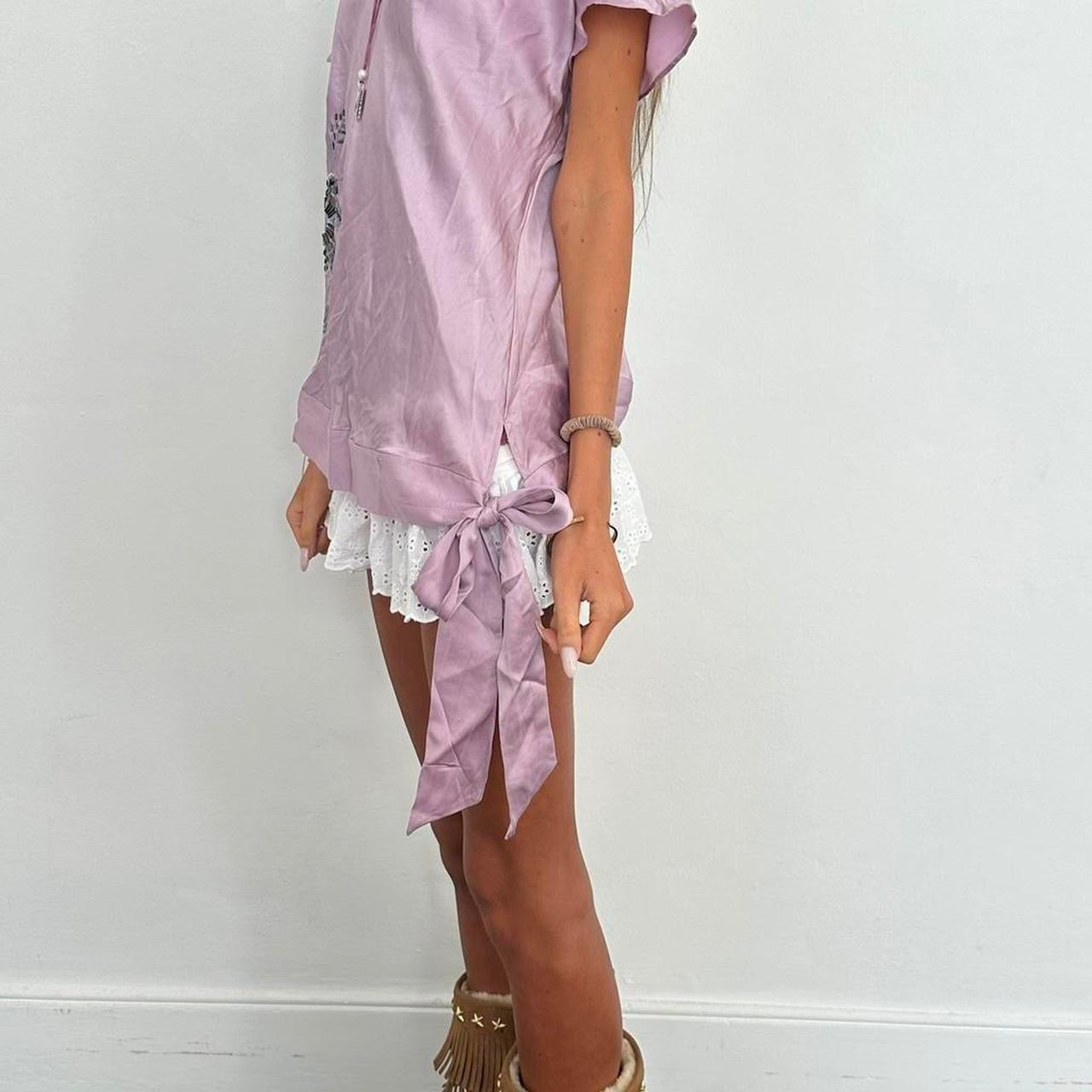 Vintage 00s lilac boho top