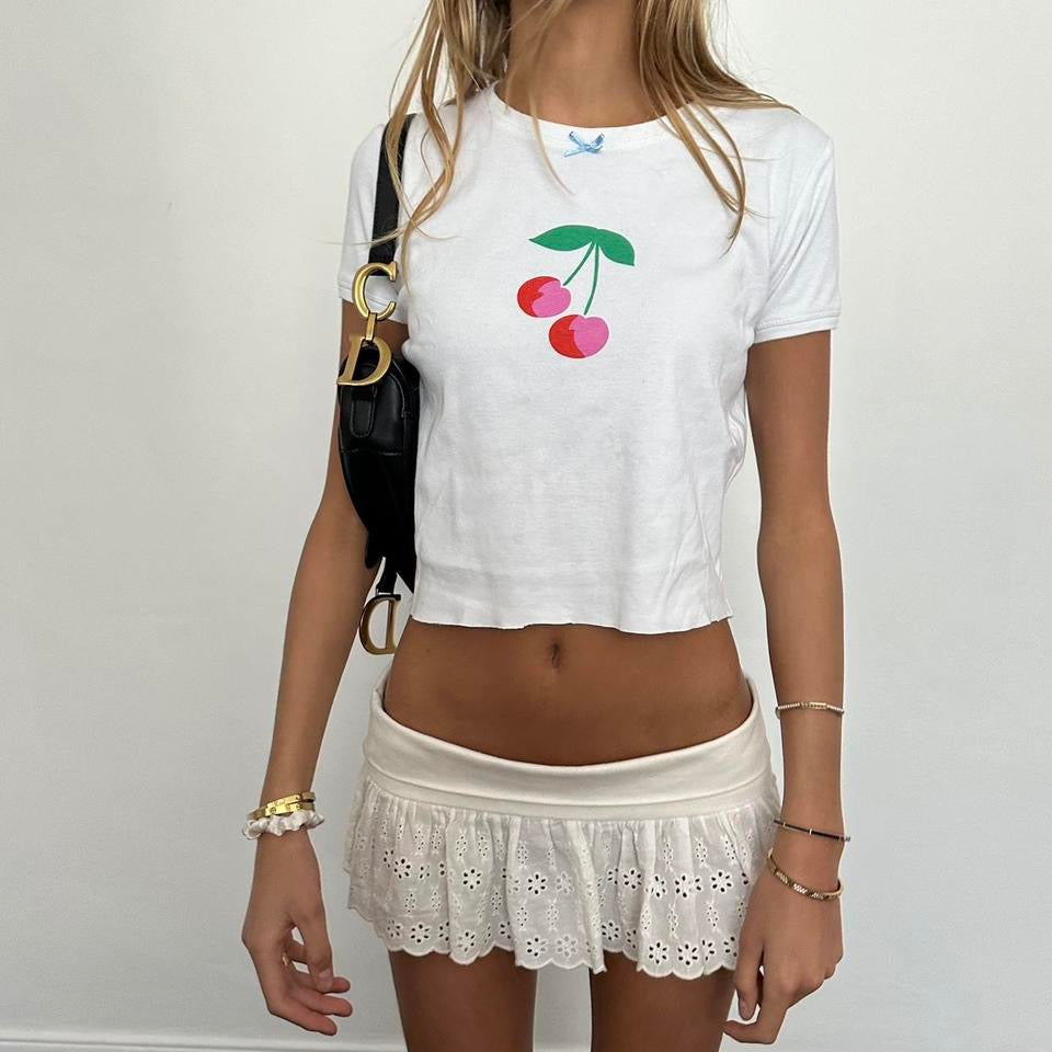 Vintage 90’s cherry baby tee