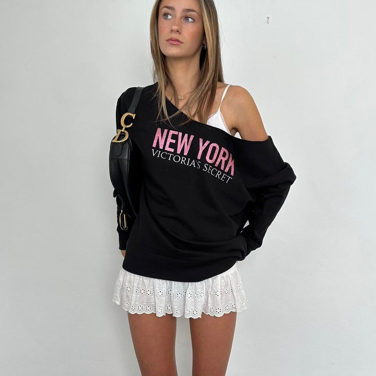 Vintage New York Victoria’s Secret sweatshirt l