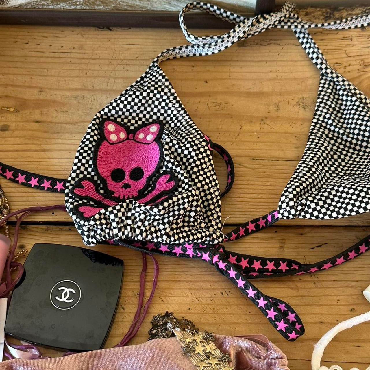 Vintage 00s cute skull and crossbones bikini