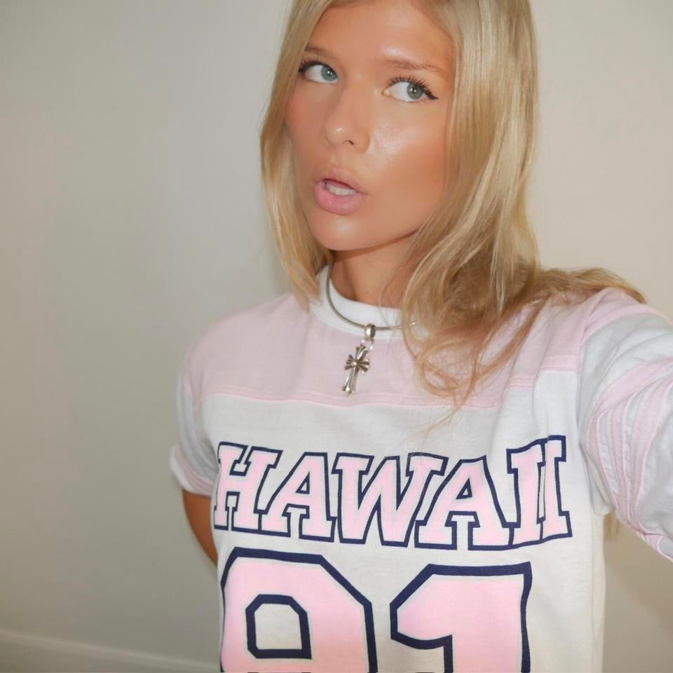 Vintage true 90’s Hawaii pink top