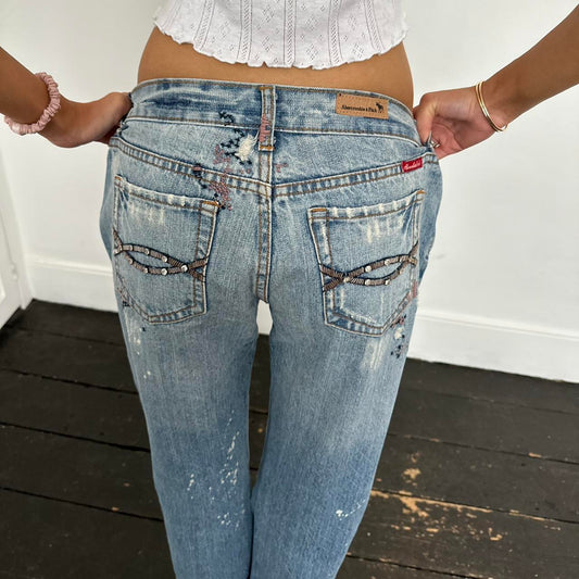 Vintage 2000’s Abercrombie and Fitch blue embellished jeans 🩵