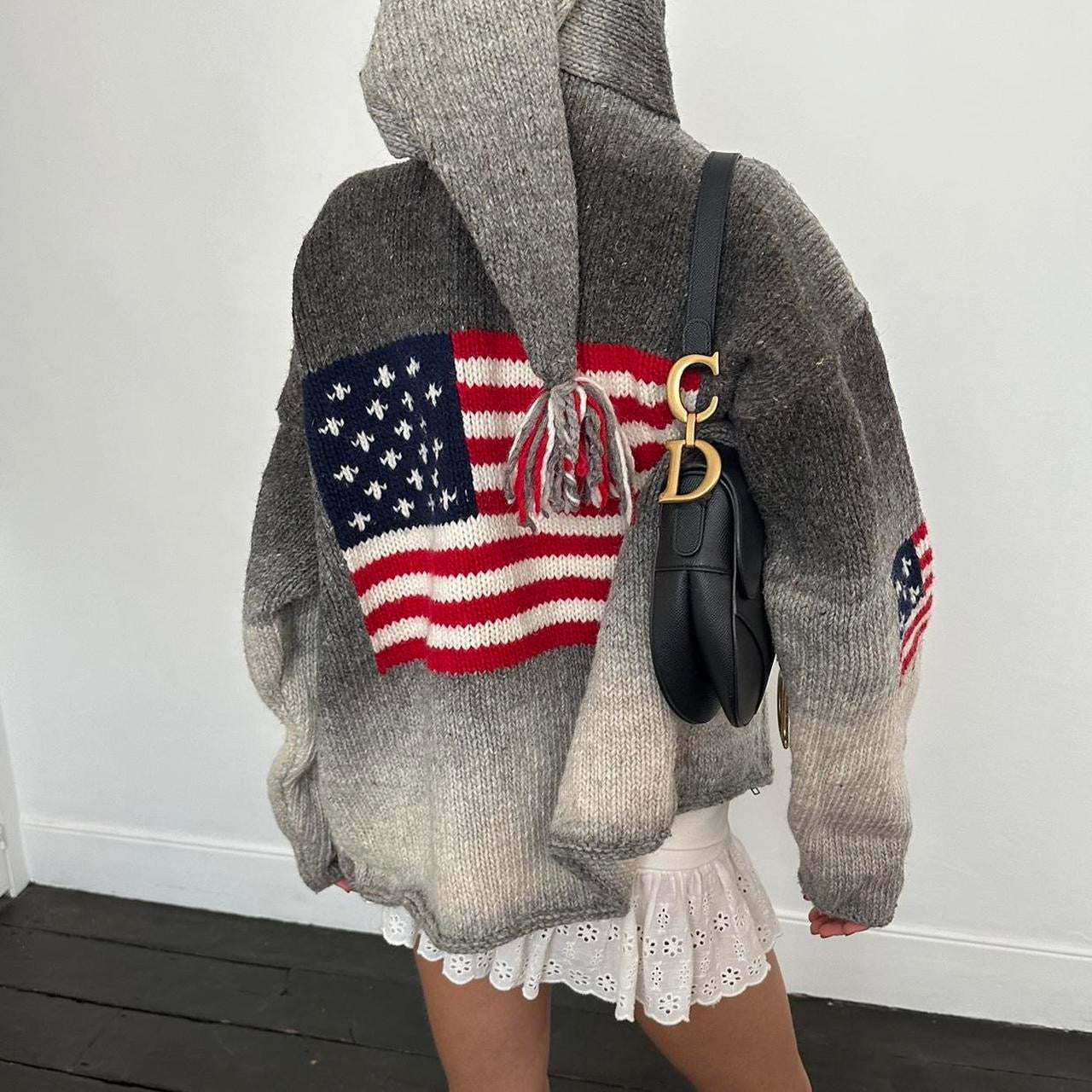 Vintage 2000’s grey American flag knitted hooded zip up