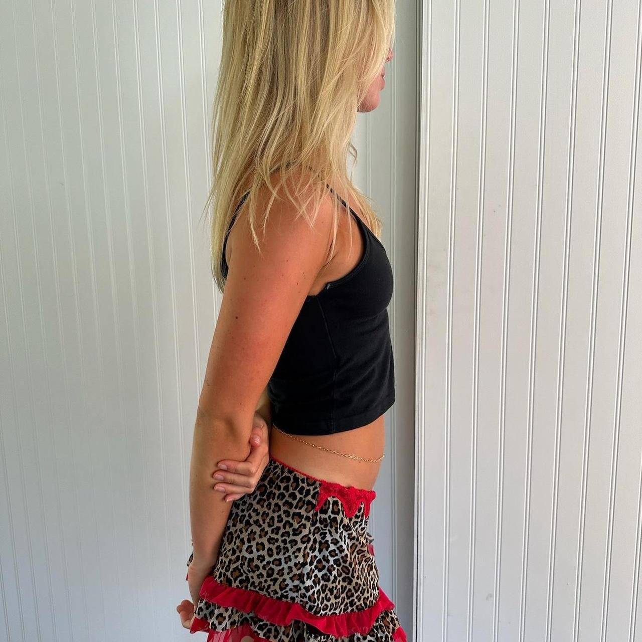 Vintage early 2000s leopard print mini skirt