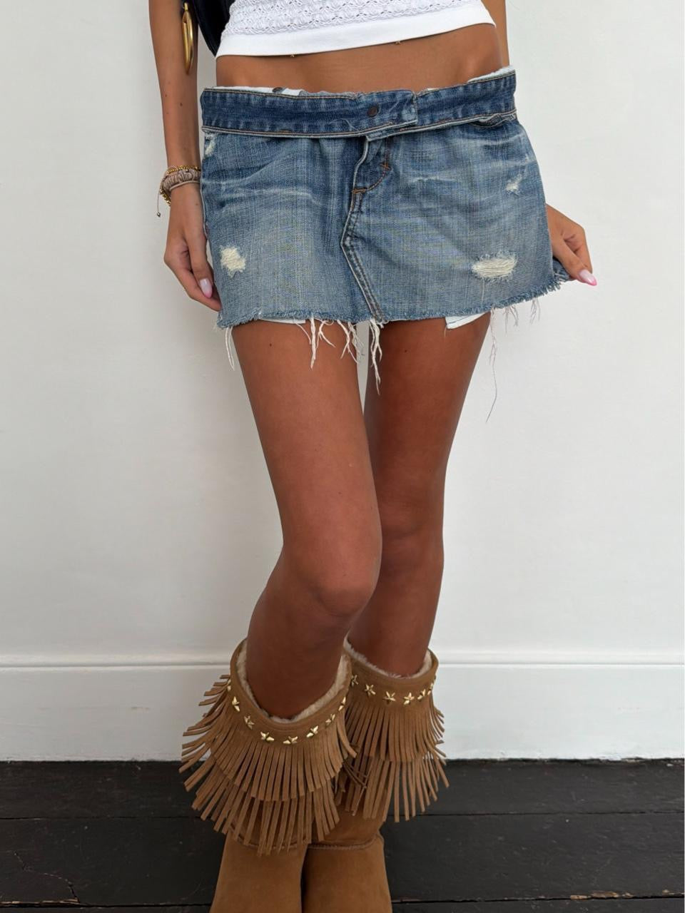 Vintage 00’s Abercrombie denim mini skirt