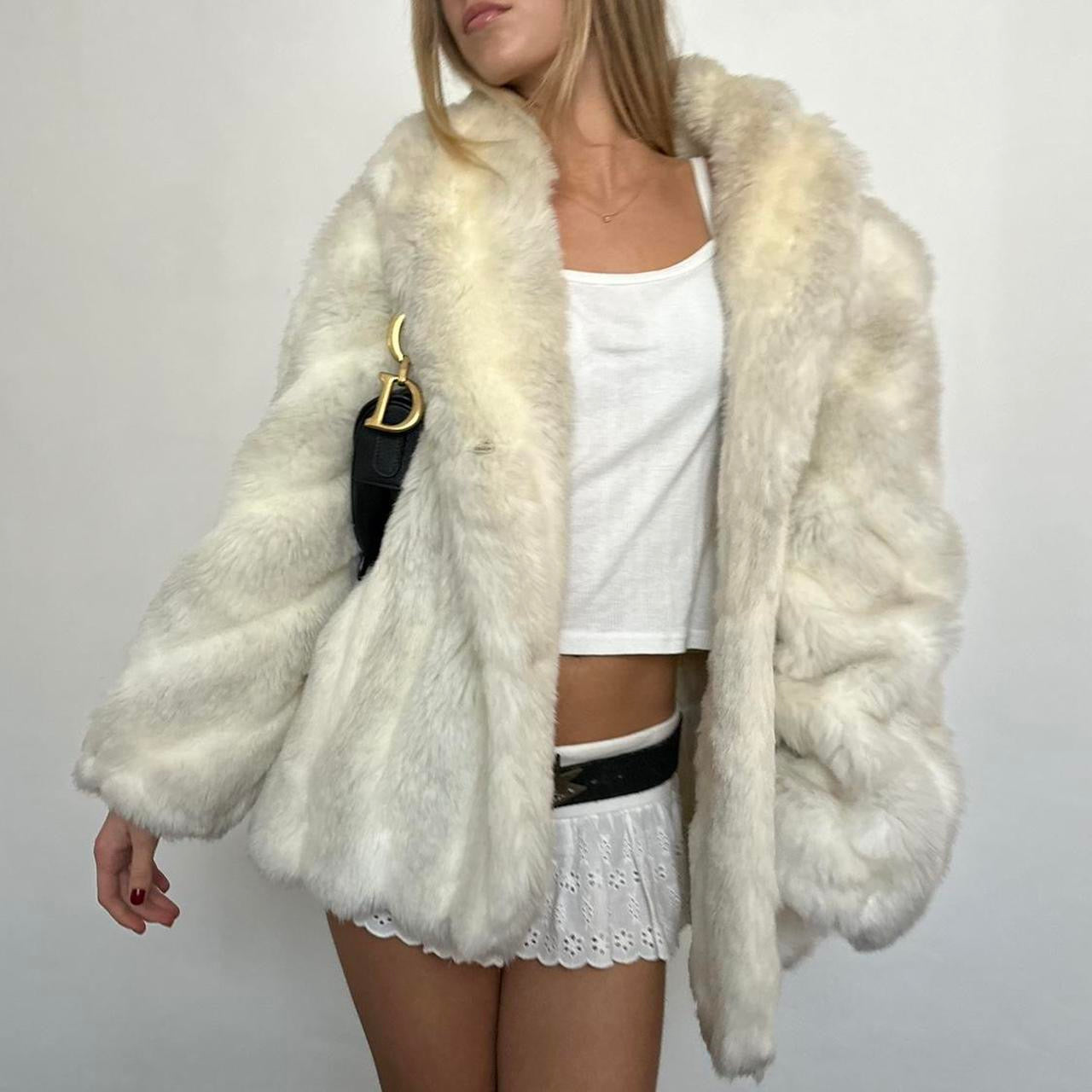 Vintage 90’s cream and white faux fur jacket